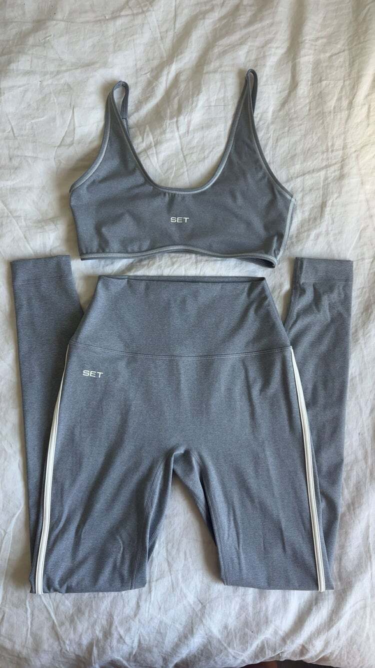 SET ACTIVE Grey Sports Bra & Leggings Set